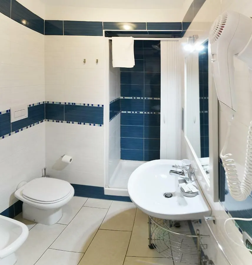 B&B Solimena Naples 2*,